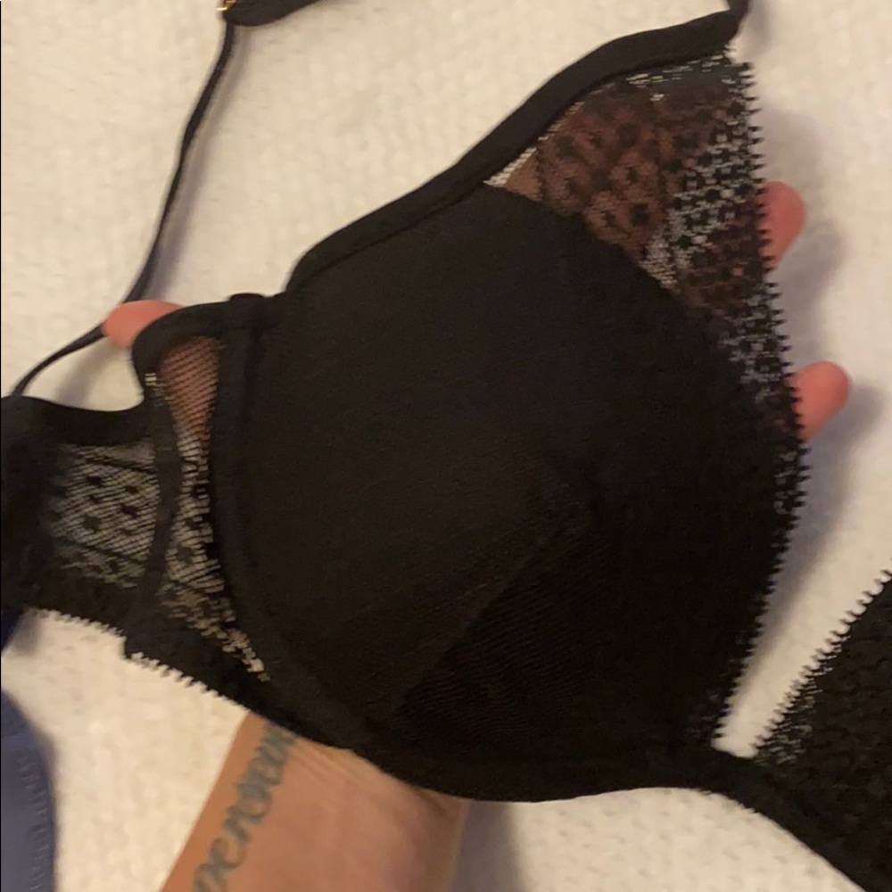 VS Bra & Silk Robe - Picture 6 of 6